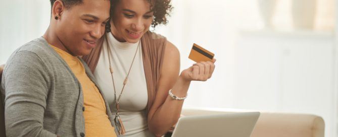 For those who are new to this country and the Grand Canyon State, here are a few tips on how to establish your credit score as an immigrant in Arizona.